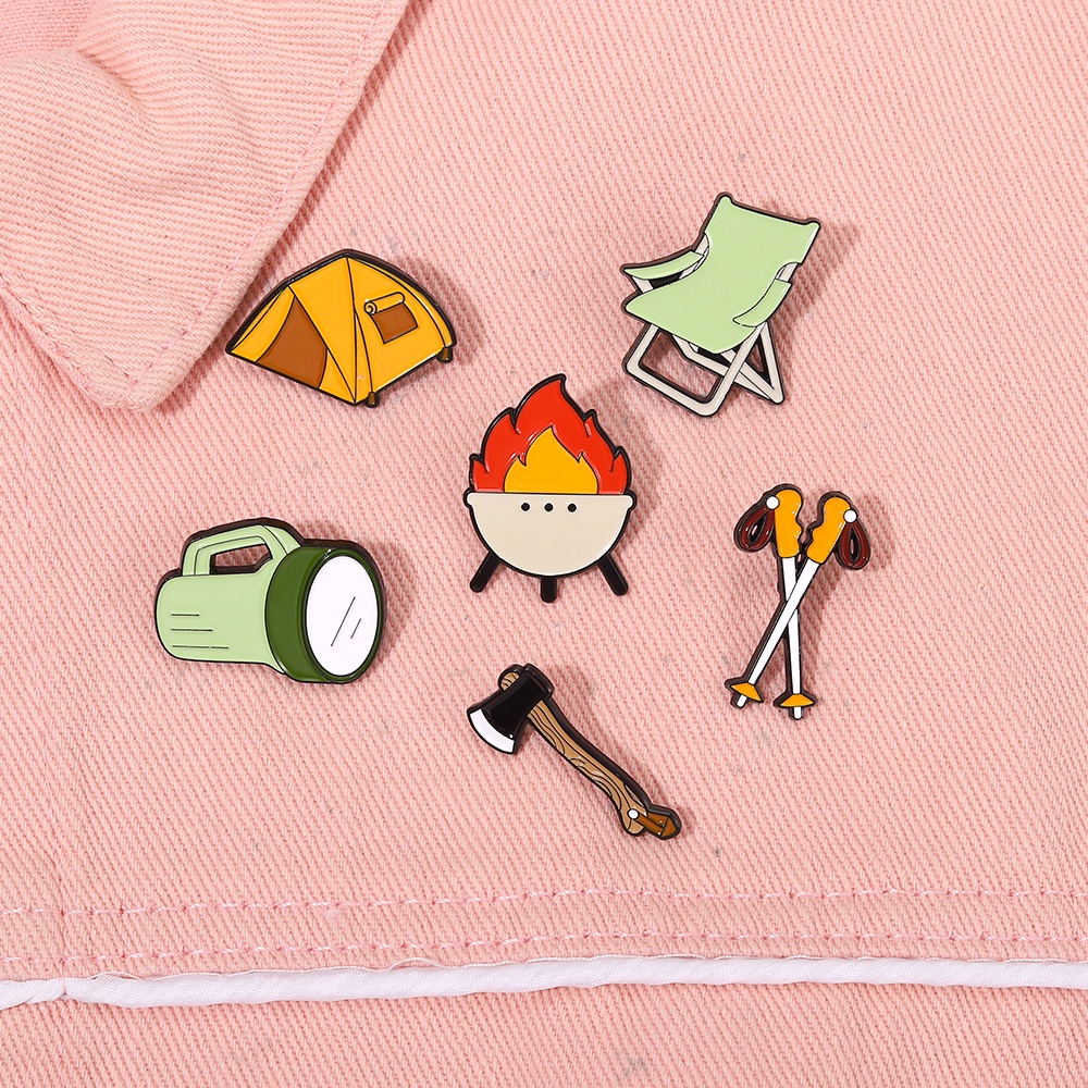 Huy Hiệu Cài Áo Hình Chiếc Ghế Sáng Tạo