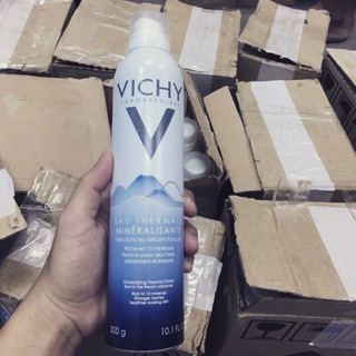 Xịt khoáng vichy pháp - 300ml