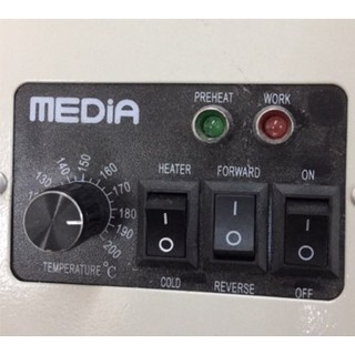 Máy Ép Plastic Media MD320