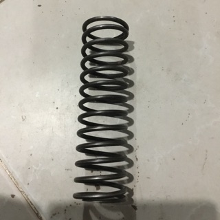 Lò xo thân máy cắt sắt makita 2414NB