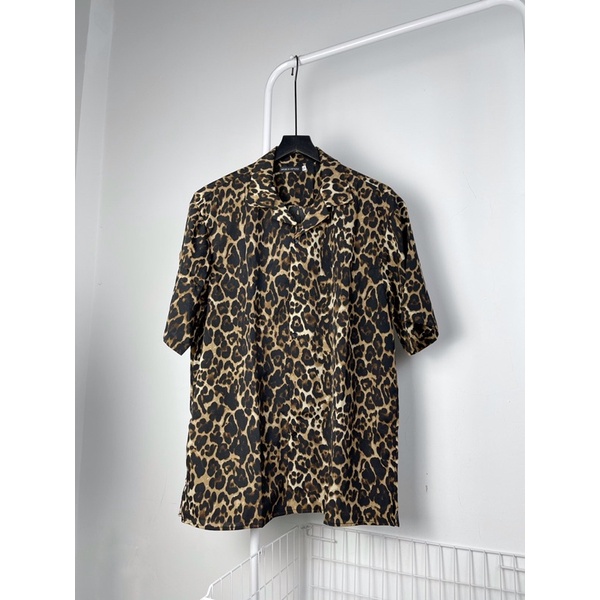Áo sơ mi cộc tay unisex form rộng họa tiết BÁO NÂU MỚI cho nam nữ | DUYHI