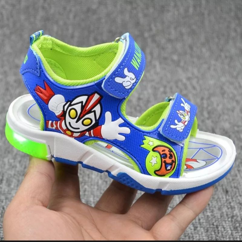 Có đèn led Sandal giày dép quai hậu xăng đan quai dán cho bé trai hình siêu nhân điện quang người nhện có đèn phát sáng