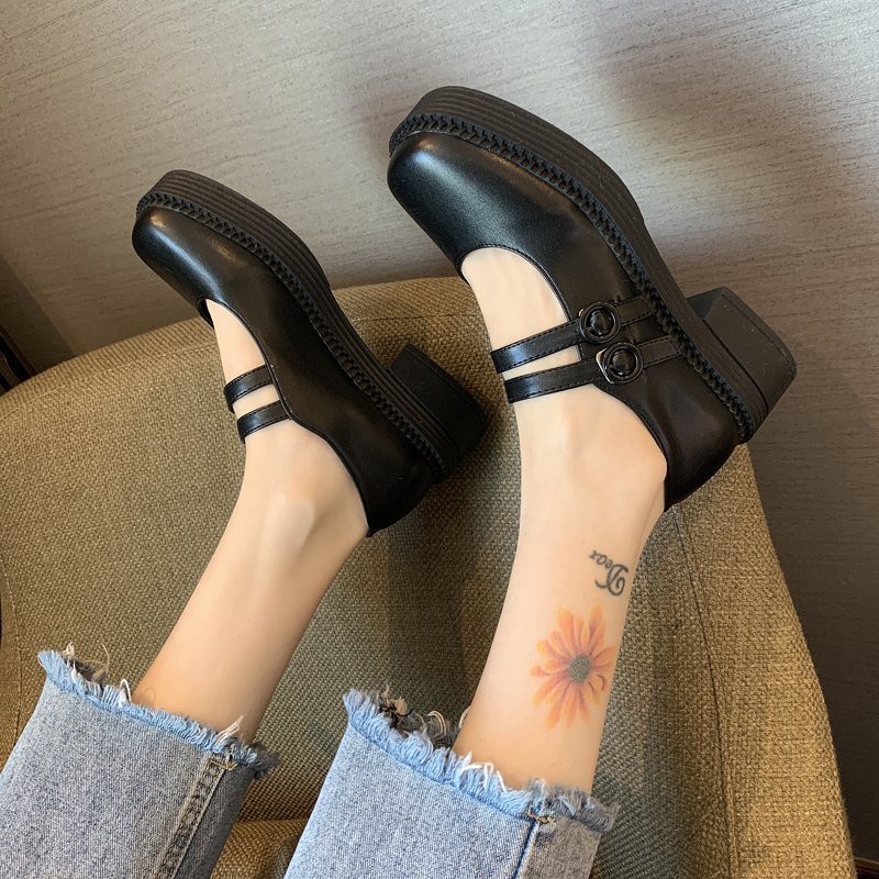 Giày Nữ Đế Bằng Mũi Vuông Thời Trang Cá Tính | BigBuy360 - bigbuy360.vn