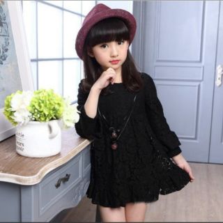 Đầm ren bé gái