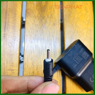 Sạc điện thoại Nokia chân kim