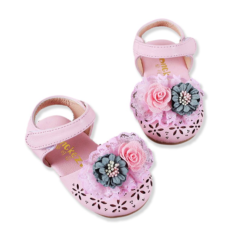 Giày sandal cho bé gái 1 – 3 tuổi đính hoa điệu đà BBShine – S9