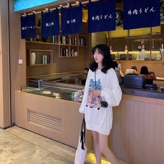 Đầm trắng suông
