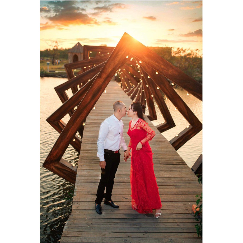 Đầm Maxi Dạ Hội Thêu Đính Hao 4D Cực Yêu, 2 màu trắng, đỏ | BigBuy360 - bigbuy360.vn