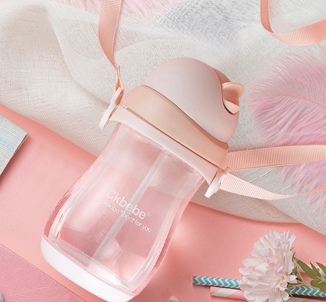 Bình nước chống sặc an toàn cho trẻ em