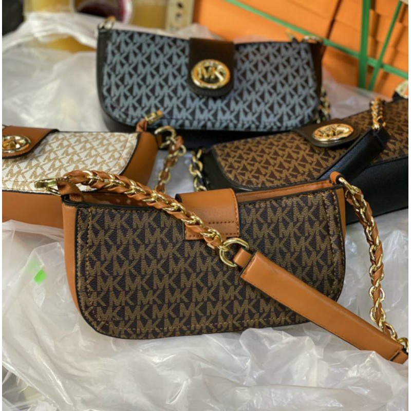 TÚI MK ĐEO VAI DÁNG THUYỀN CHUẨN XỊN SIZE 23CM