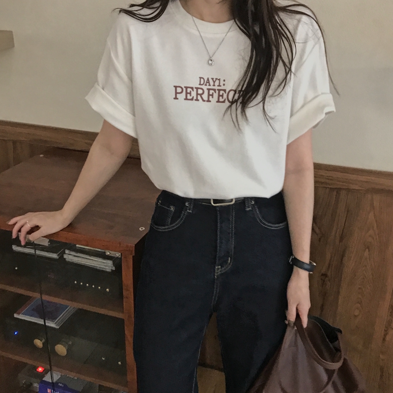 [ Mã 11FASHIONSALE1 giảm 10K đơn 50K ] Áo Thun 32633 In Chữ Day1 Perfect Thời Trang | BigBuy360 - bigbuy360.vn