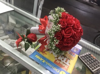 Hoa cưới bằng sáp