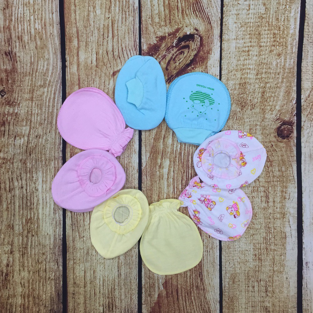 Set 5 Đôi Bao Tay, Bao Chân Cho Bé