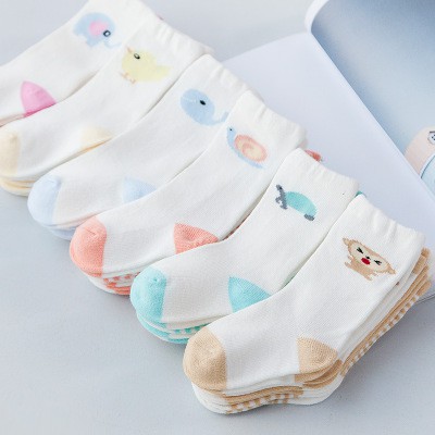 Set 4 đôi tất cao cấp cho bé nhiều mấu khác nhau, Dùng được cho cả bé trai và bé gái