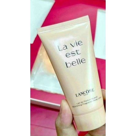 Sữa dưỡng thể nước hoa Lancome La Vie Est Belle Nourishing Fragrance Body Lotion 50ml