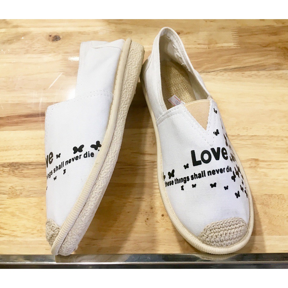 Giày slip on vải chữ love S172