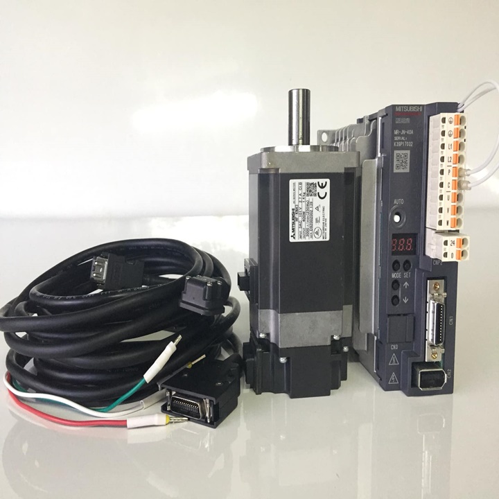 MR-JN-40A Full Bộ điều khiển Servo + Motor 400w  loại Phát Xung Mitsubishi