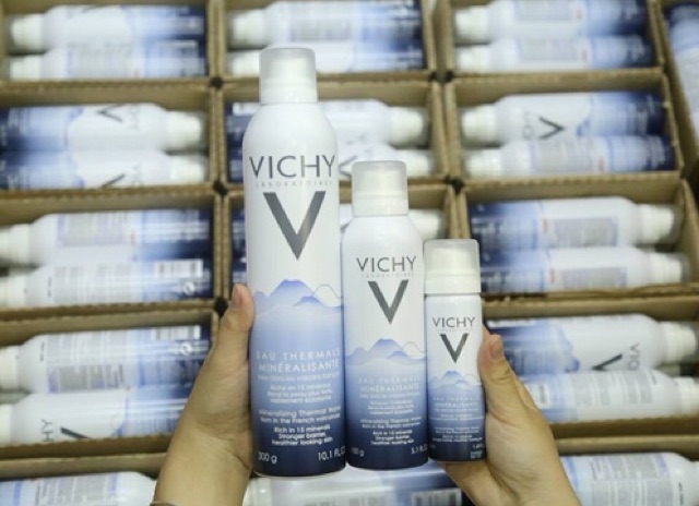 Xịt khoáng vichy