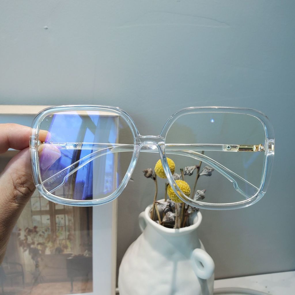 Mắt Kính Gọng Vuông Lớn Phong Cách Hàn Quốc Cá Tính
