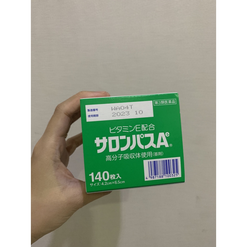 MIẾNG DÁN SALONPAS NHẬT BẢN HỘP 140 MIẾNG