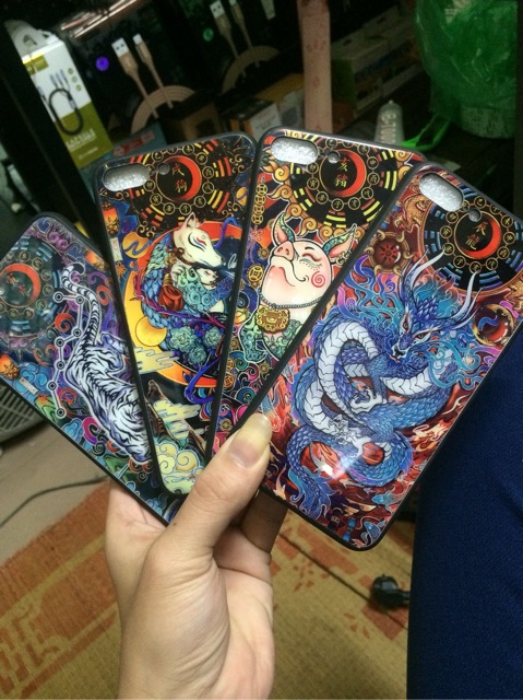 ốp kính 12 con giáp iphone siêu hot pat 2