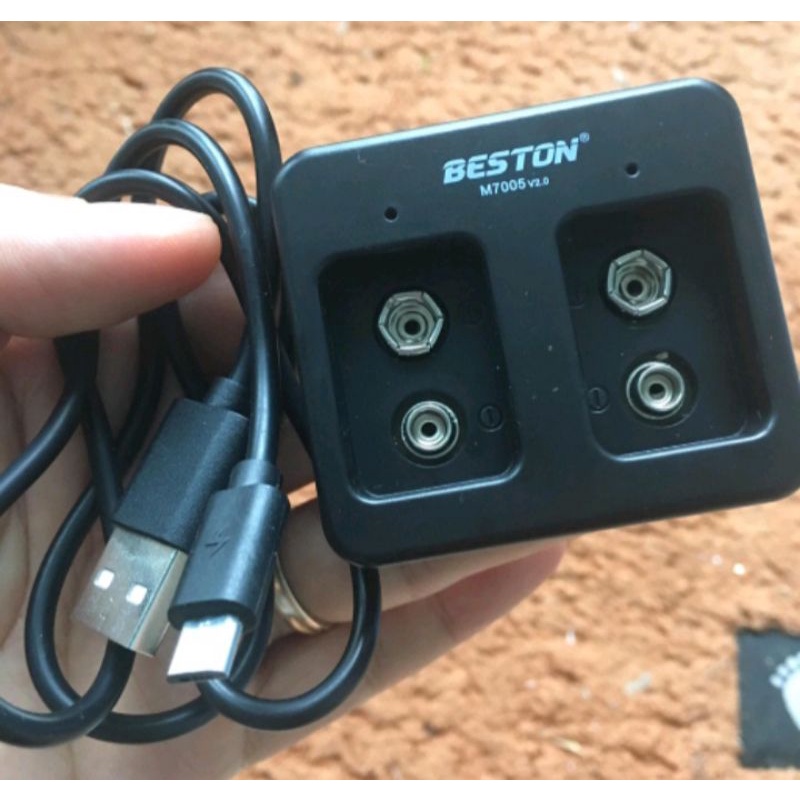Pin vuông sạc Beston 9V Li-ion 800mAh/ 9V 1000mAh/ bộ sạc 2 khe/ bộ sạc 4 khe  dùng cho micro không dây ,...