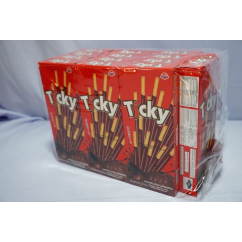 bánh que socola ticky thái lan 1 lốc 12 hộp