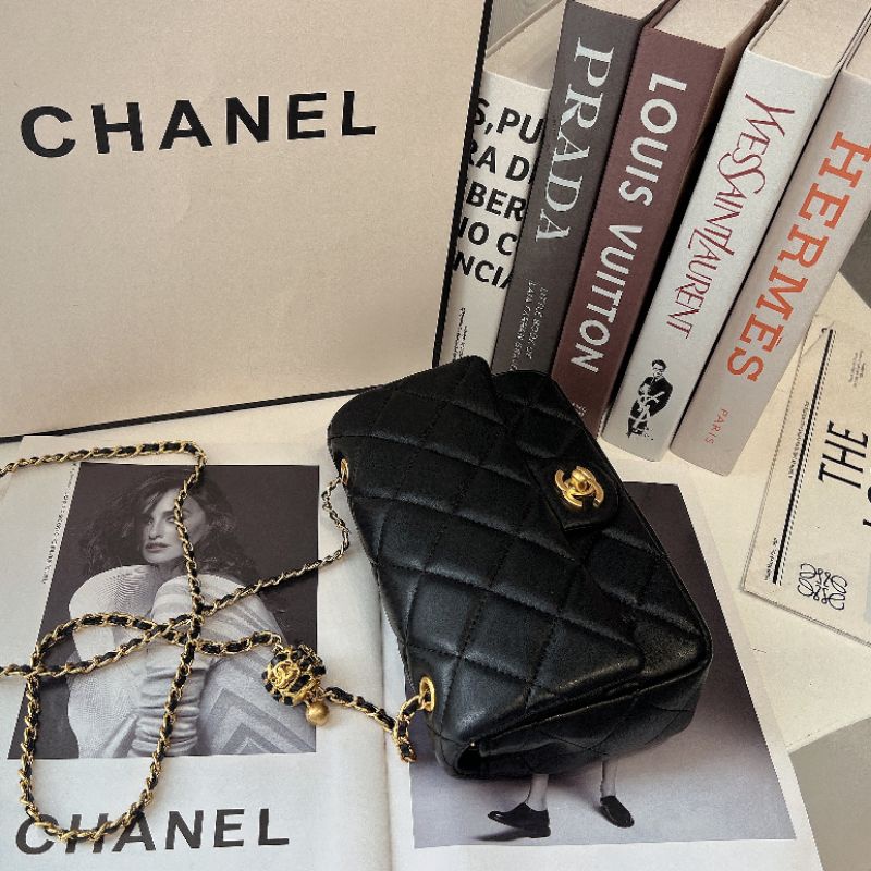 Túi xách nữ C.N classic mini charm ball sz2pcm da mịn mềm đẹp dã man fullbox vip nam châm