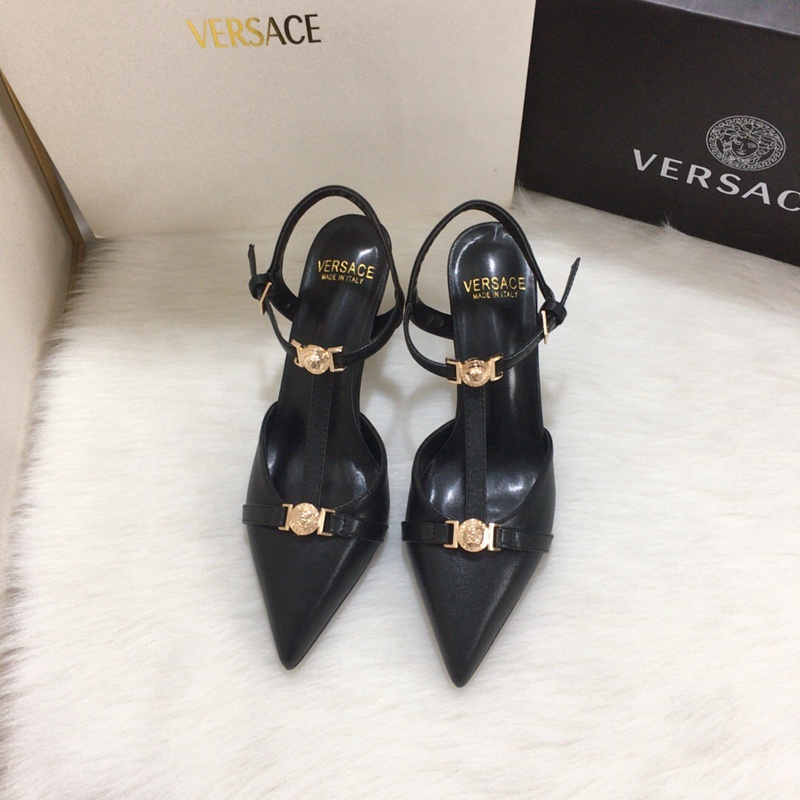 Giày Cao Gót 8cm Mũi Nhọn Chất Liệu Da Bò Hiệu Versace Thời Trang Quyến Rũ Cho Nữ