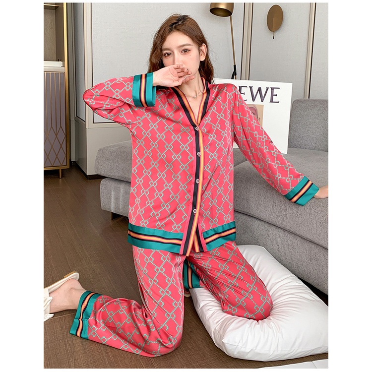 Bộ đồ ngủ tay dài cổ chữ V in họa tiết thời trang quyến rũ cho nữ