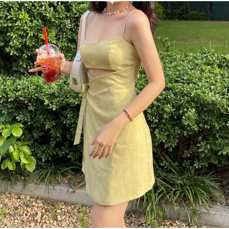Váy vàng ngắn ôm sát cut-out sexy họa tiết lạ mắt Summer