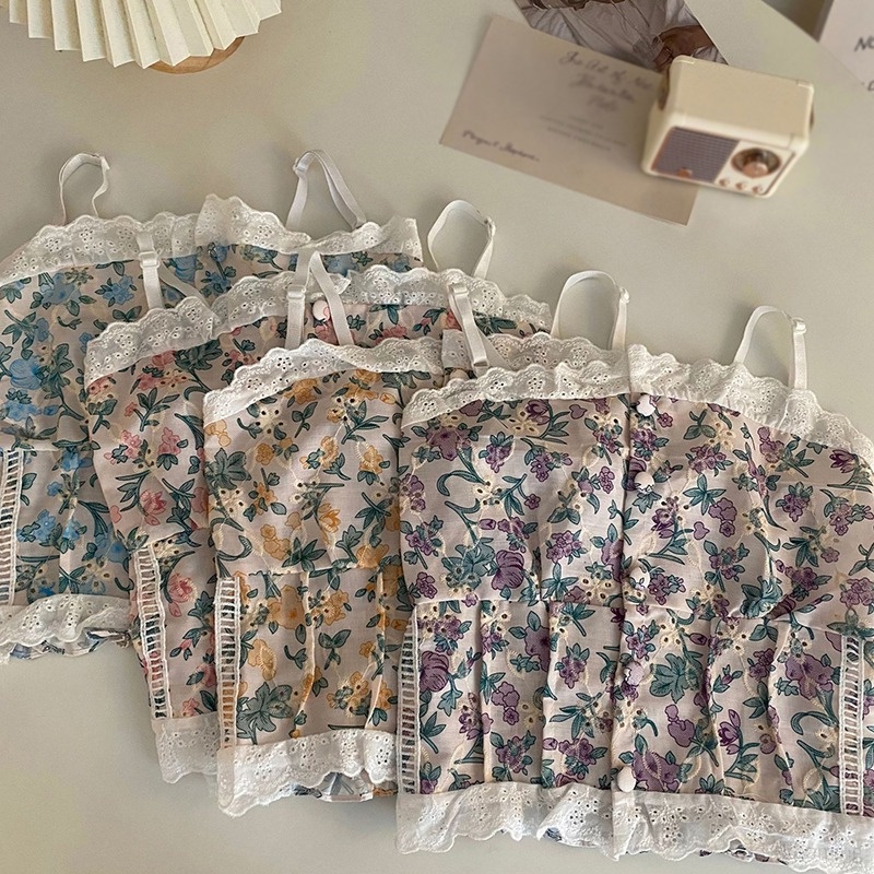 Áo Croptop Hai Dây Phối Ren Hoa Thời Trang Hàn Quốc Ngọt Ngào Cho Nữ