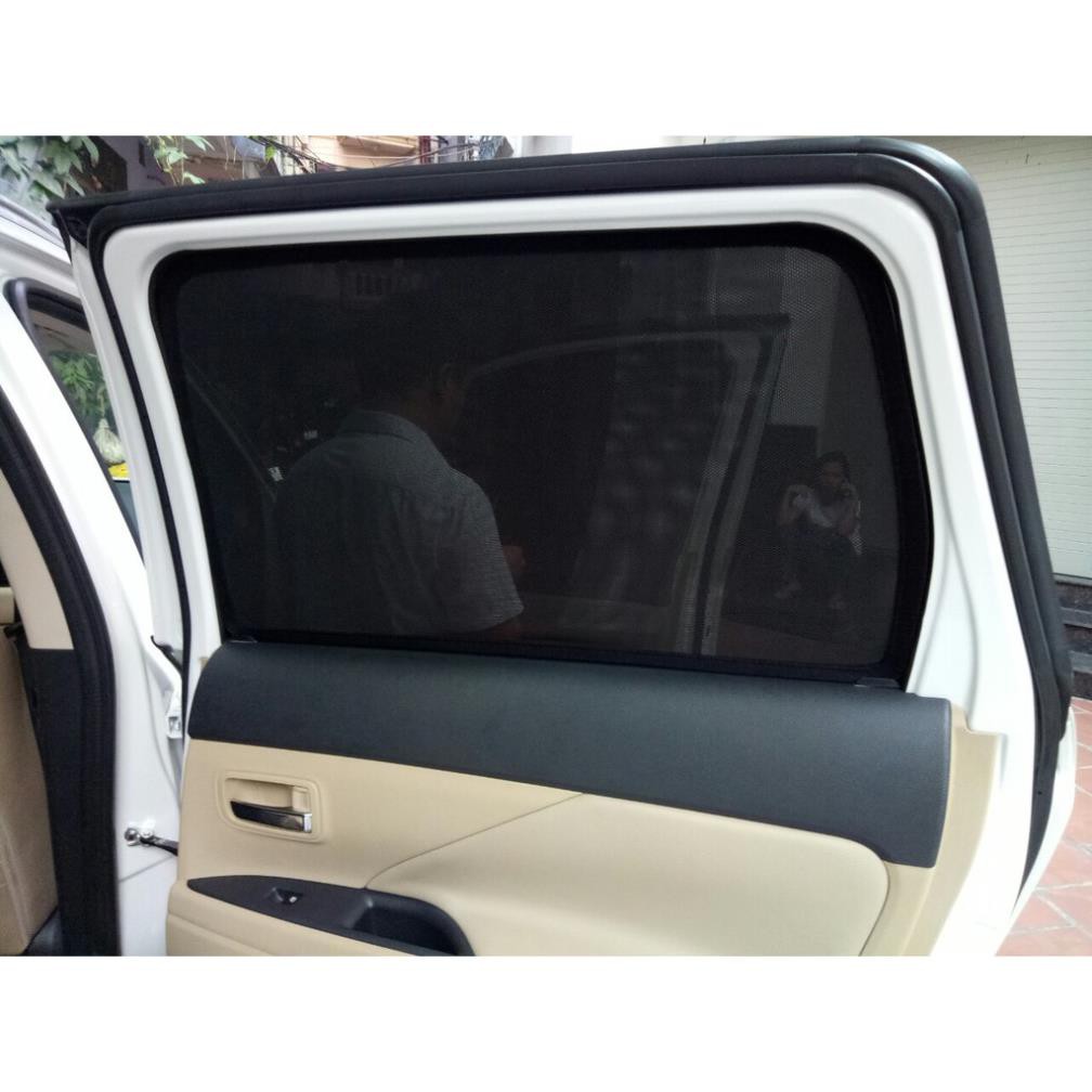 Rèm Che Nắng Nam Châm Outlander 2014 - 2021 hàng loại 1