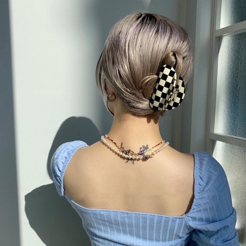 Lược Cài Tóc Đuôi Ngựa Màu Trắng Đen Phong Cách Vintage Hàn Quốc