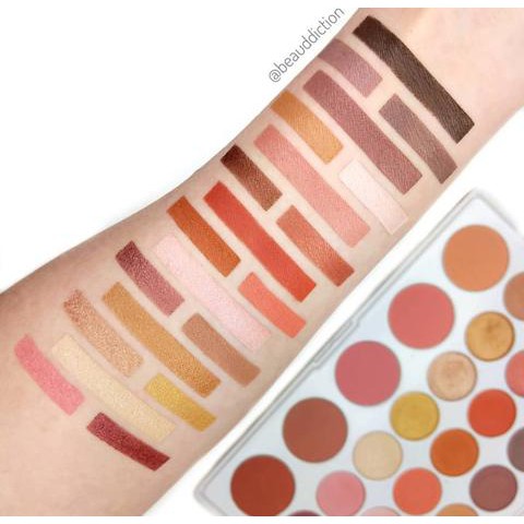 Bảng phấn mắt và má hồng BH Nouveau Neutrals 26 Color Shadow & Blush Palette