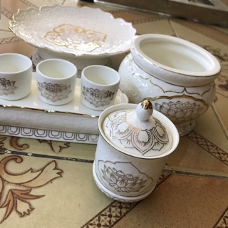 Combo  đồ thờ cúng sứ bạch ngọc viền nổi