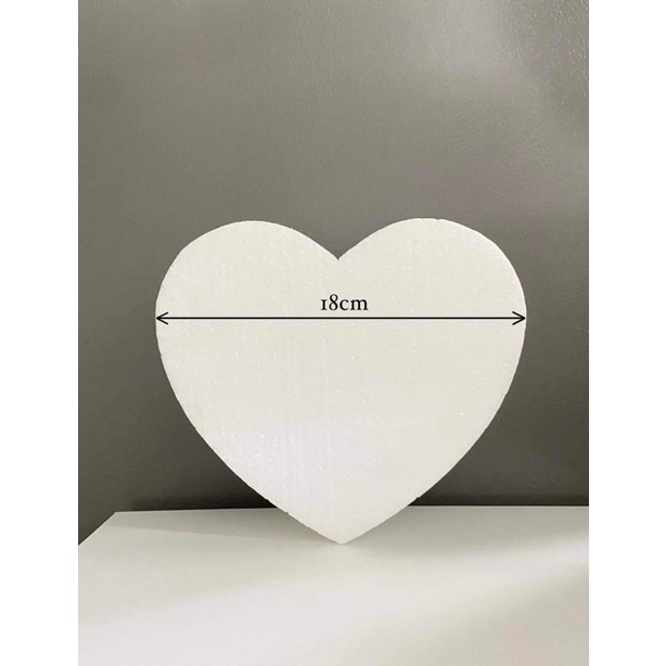 Mút xốp tim 18cm (cao 8cm)
