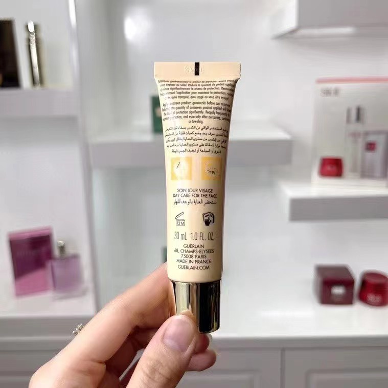 Kem chống nắng guerlain emperor bee anti-blue light sunscreen spf50 hình ảnh chống nắng
