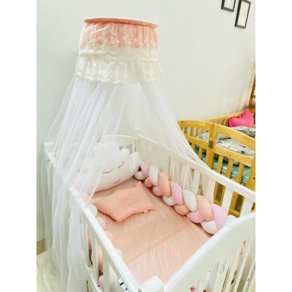 BỘ QUÂY XOẮN HỒNG TRẮNG HANDMADE SIÊU ĐẸP , GIÁ SIÊU TỐT, HÀNG THẬT 100%- TẶNG THÊU TÊN BÉ TRÊN GỐI.