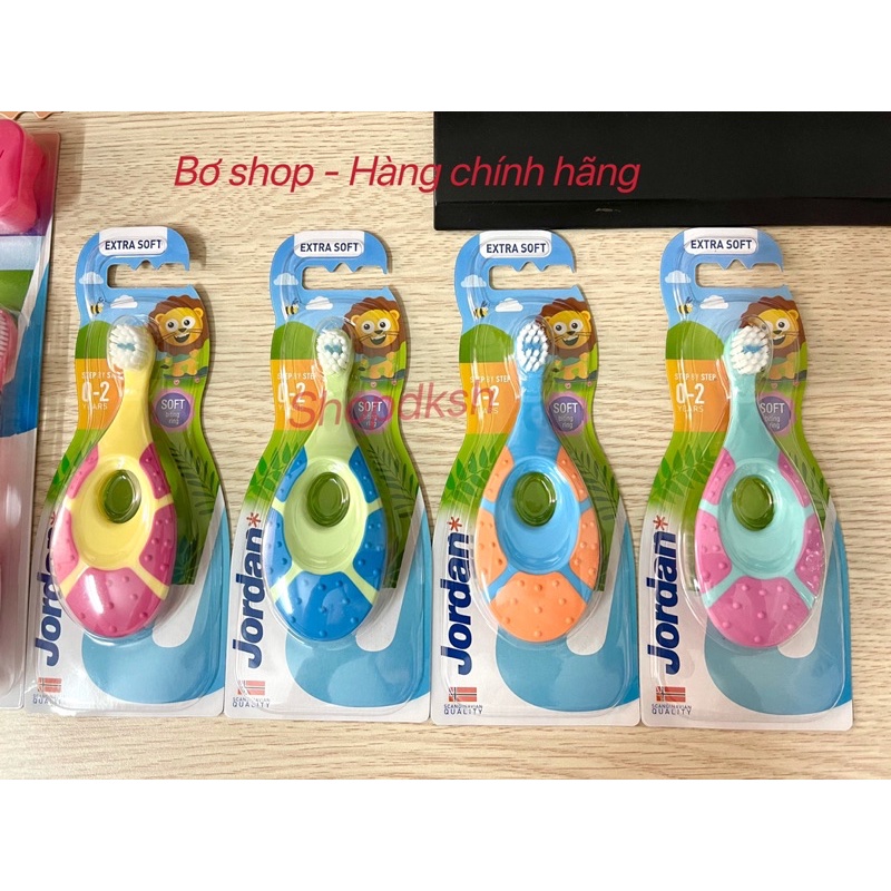 Bàn chải đánh răng Jordan cho bé