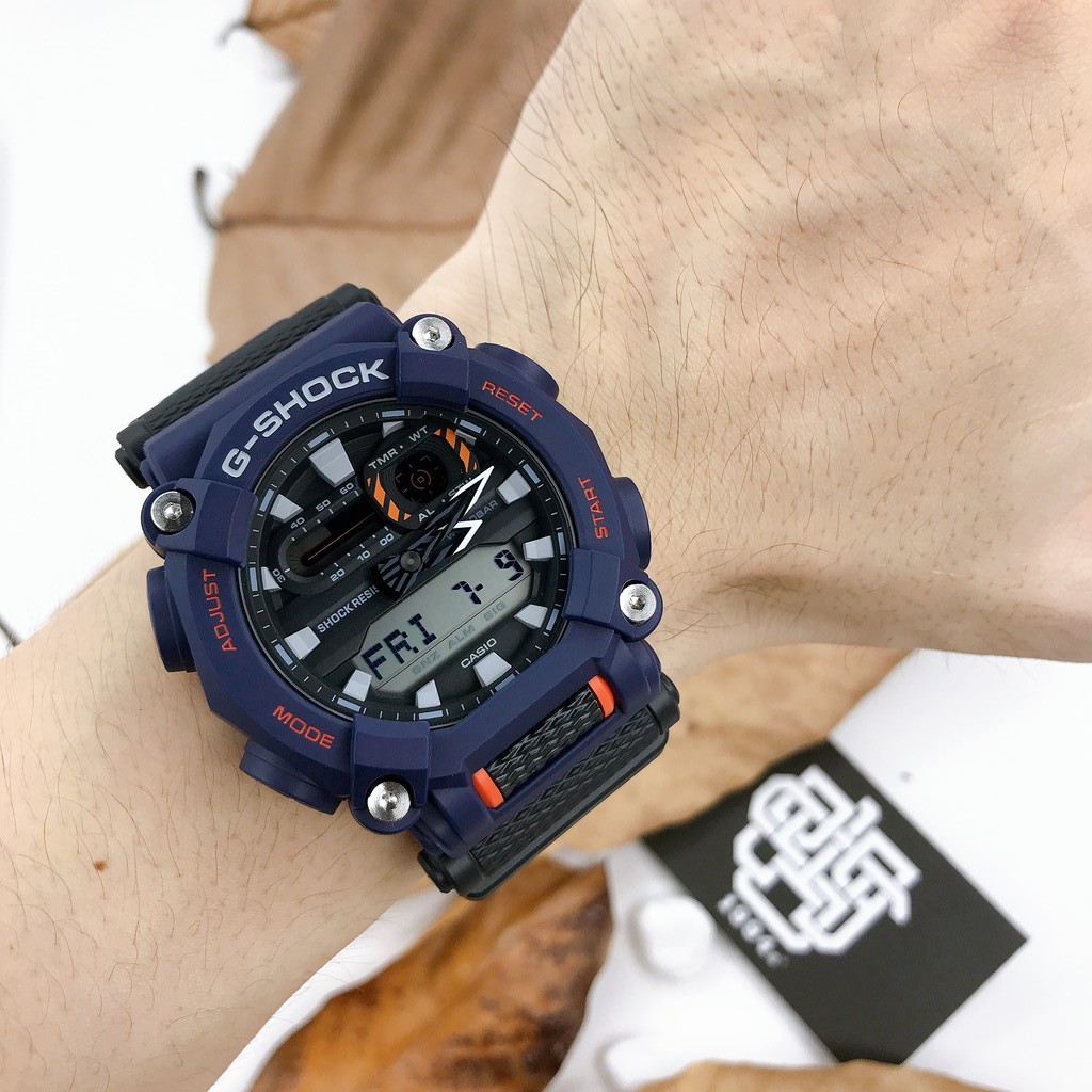 Đồng hồ nam Casio G-SHOCK GA-900 / GA-900-2A chống va đập, chống nước 200m, size 49.5mm, hàng chính hãng