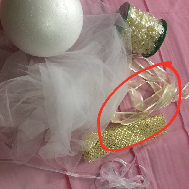 Set hoa cưới (1,5 cuộn cườm)