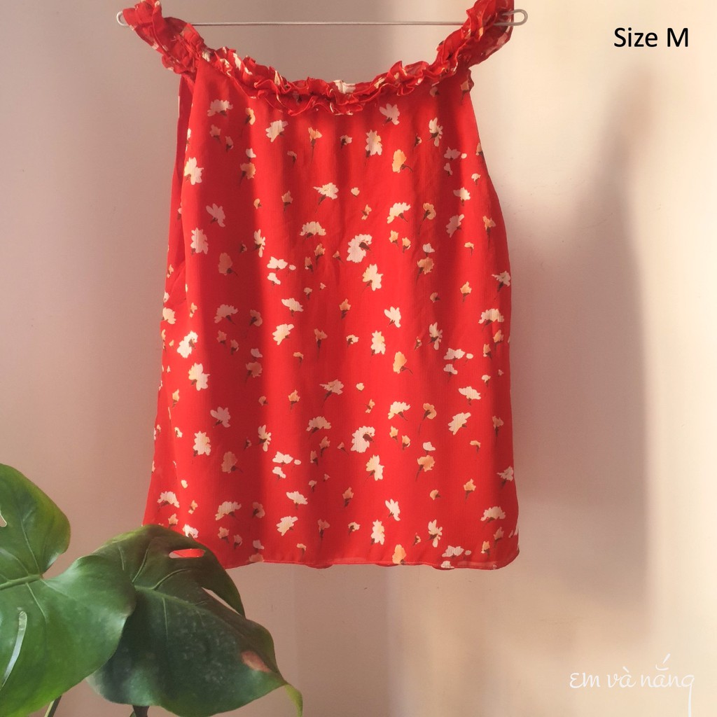 Áo hoa đỏ hở vai hiệu EnC vintage Nhật - Em và nắng | BigBuy360 - bigbuy360.vn