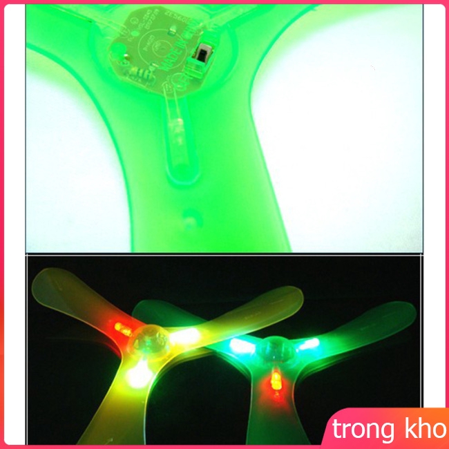 Creative Flashing Boomerang Plastic Flying Tri Blade Sports Toys