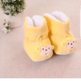 Giày bông cho trẻ sơ sinh