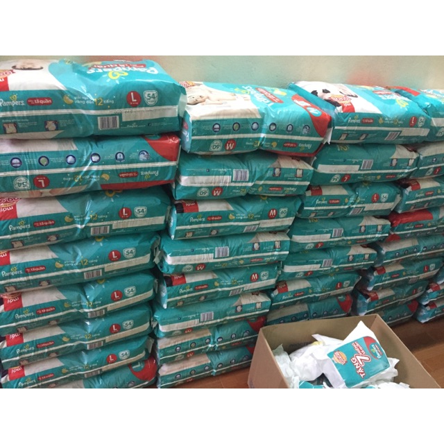 Pampers bịch siêu đại HÀNG TẶNG THÊM MIẾNG tã quần giá m60 l54 xl48 tặng 4 miếng bên trong