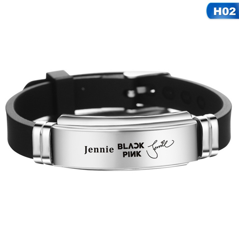 Vòng tay silicon in tên các thành viên nhóm BLACKPINK