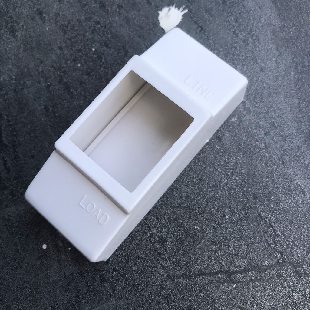 Át | Aptomat  LSE 20A - 30A Loại có hộp