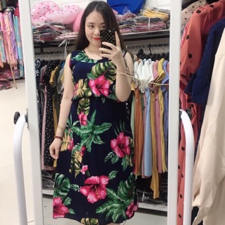 Váy lanh bầu bí bon chen