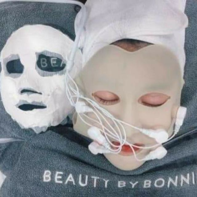 Mặt nạ nâng cơ siêu âm hồng ngoại